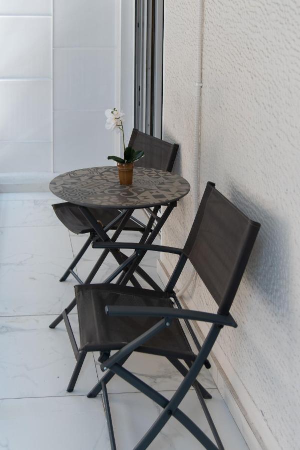 אתונה Medluxe Comfort Apartment מראה חיצוני תמונה